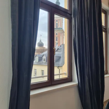 Maremar - Design Maisonette Altstadt - 4 Pers - 57Qm - Luxus Boxspringbett - Kueche - Arbeitsplatz - Privater Parkplatz Greiz Exterior foto